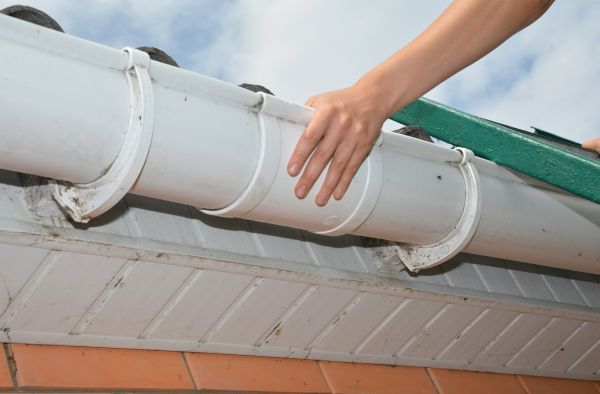 Cost of Barn Gutter Installation in Saint George