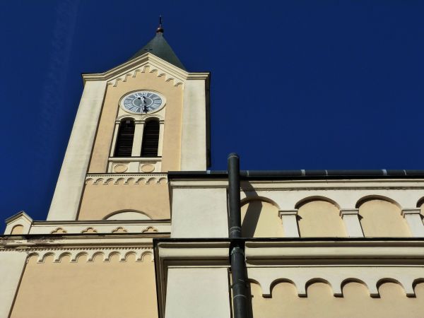 Cost of Church Gutter Installation in Saint George
